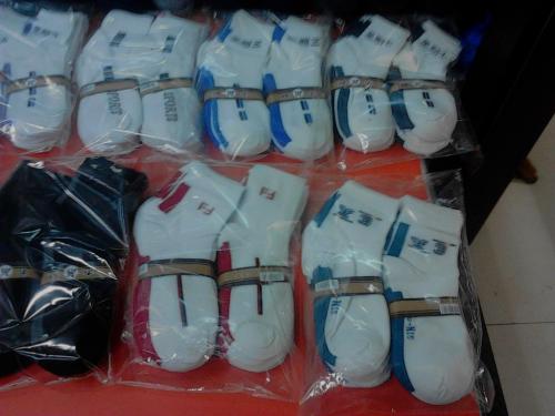 socks wholesale manufacturers all-match casual solid color sports summer men‘s socks men‘s mid-calf socks