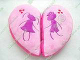New Magnet Suction Pillow Couple Love Creative Pillow Cushion Afternoon Nap Pillow Plush Toy