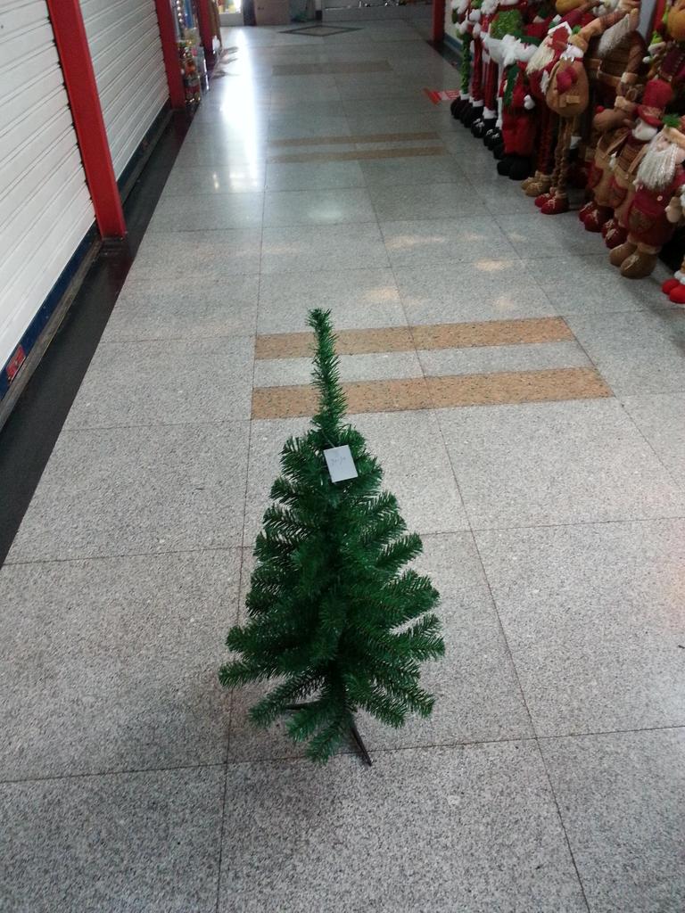 60规格普通圣诞树