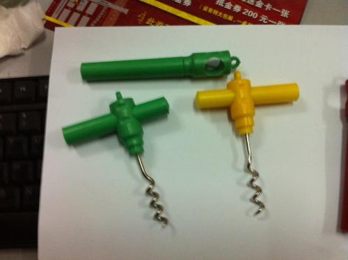 simple bottle opener， pen holder bottle opener. logo simple bottle opener