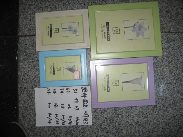 塑料相框88*127mm