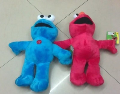 Red and blue Wow Wow plush doll factory outlet