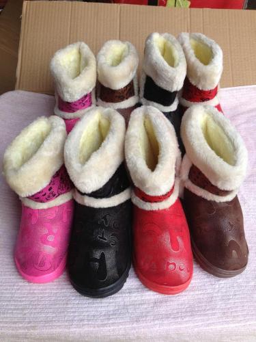 2014. Korean Cartoon Slippers. Warm Slippers. Namely VC Material.