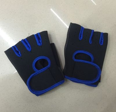 Diving cloth half finger gloves.