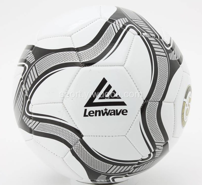 兰威足球 机缝足球 5号足球 PVC足球 LW-526