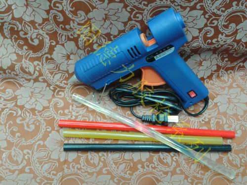 gudeli glue gun manufacturers supply all kinds of adhesive strips， glue stick