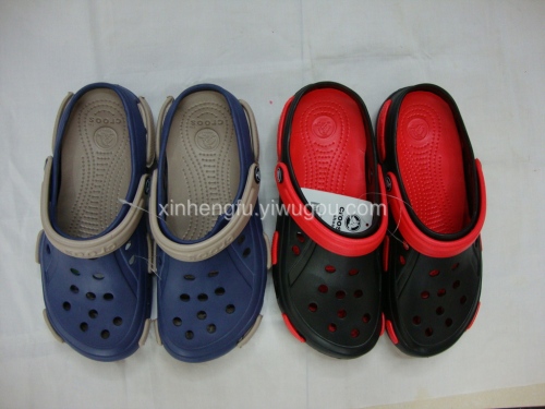 Factory Direct Sales New Garden Slippers Hole Slippers Beach Slippers
