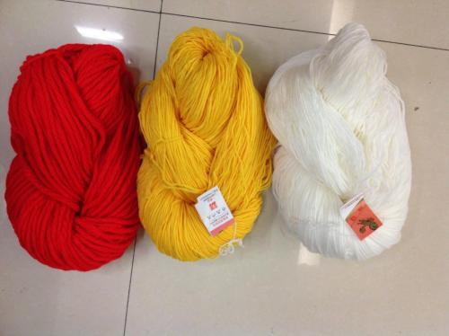 Factory Direct Sales Anti-Pilling Super Soft Expanded Acrylic Thread 4 Strands Acrylic Wool