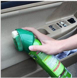 龟牌车蜡 万能泡沫水蜡带手刷 极限内饰清洁剂T-246R1