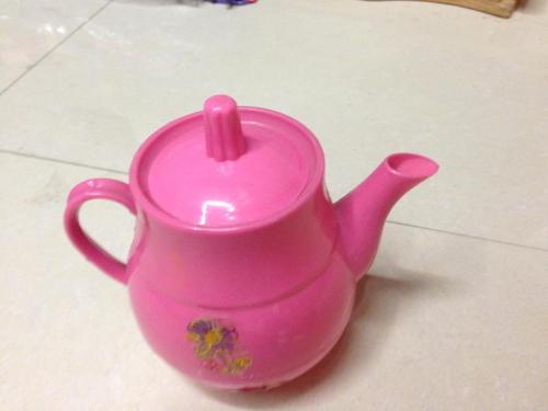 small teapot