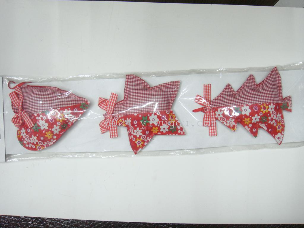厂家直销圣诞系列挂件 花朵印花布艺挂件三个装