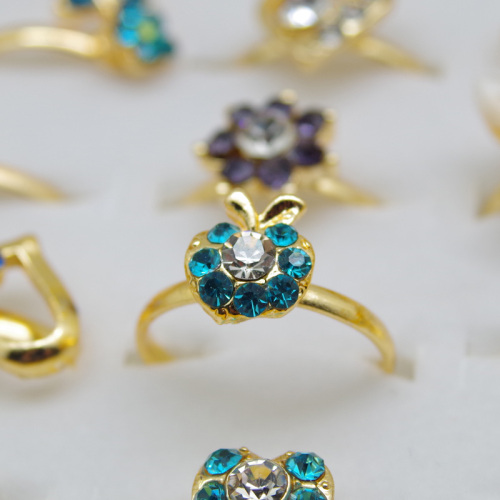 aishang sunshine korea ornament， ring， lady temperament， multi-flower rhinestone ring