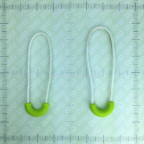 plastic flexible plastic injection molding drop plastic rope luggage clothing accessories pull piece pull tail pull head