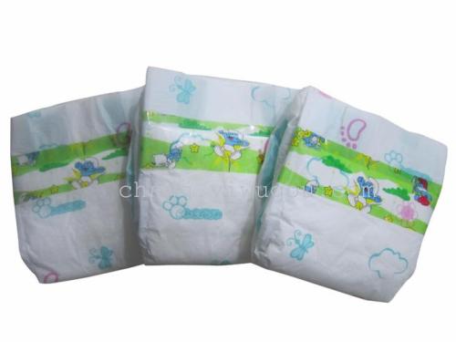 OEM Baby Diapers Affordable PE Bottom Film， Pp Stickers， Three-Dimensional Leakage Protection