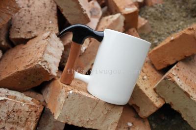 Hammers Cup new glass hammer hammer hammer shape Cup creative mug Cup