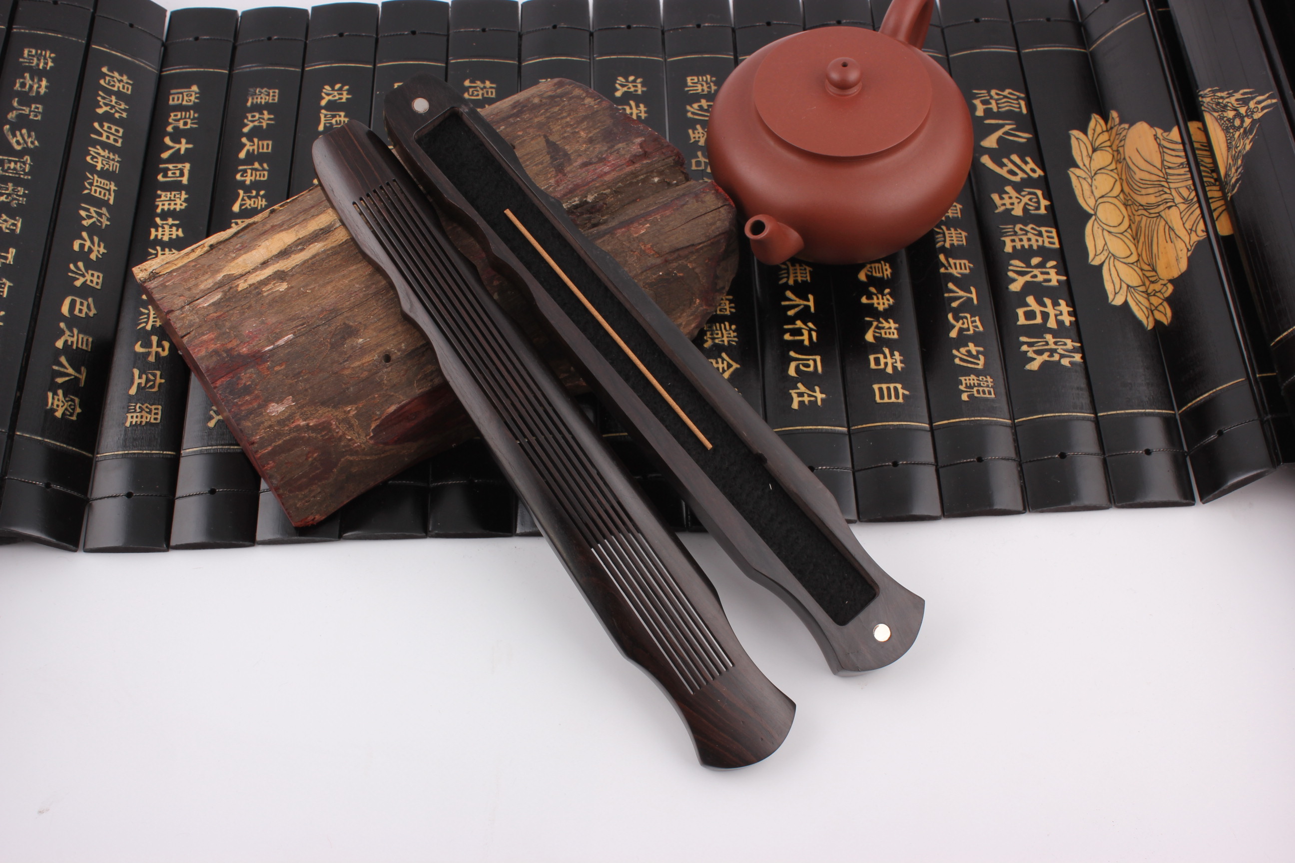 旅游工艺品，木质，家居摆设，佛堂，黑檀古琴卧香盒