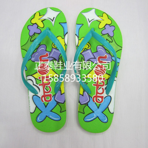 Factory Customized Fashion Casual Women‘s Pinch Foot Embossing Pattern Rubber Flip-Flops Can Be Changed to the Specified Pattern