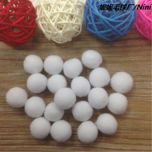 Polyester High Elastic Hairy Ball 2cm White Hairy Ball Factory Direct Sales