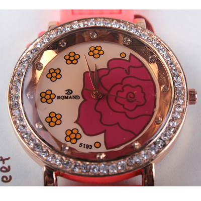 Wholesale Europe foreign trade belt fashion Lady watch Candy-colored casual quartz watch