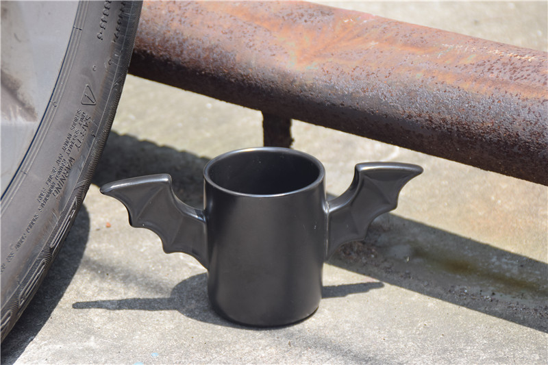 创意新款蝙蝠侠杯子 黑色翅膀陶瓷杯 马克杯