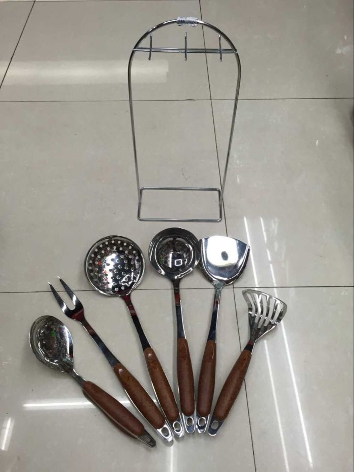 New kitchenware set of stainless steel, electric wooden handle and anti-wood handle seven-piece set with large leakage soup spoons and spatulas pic 3