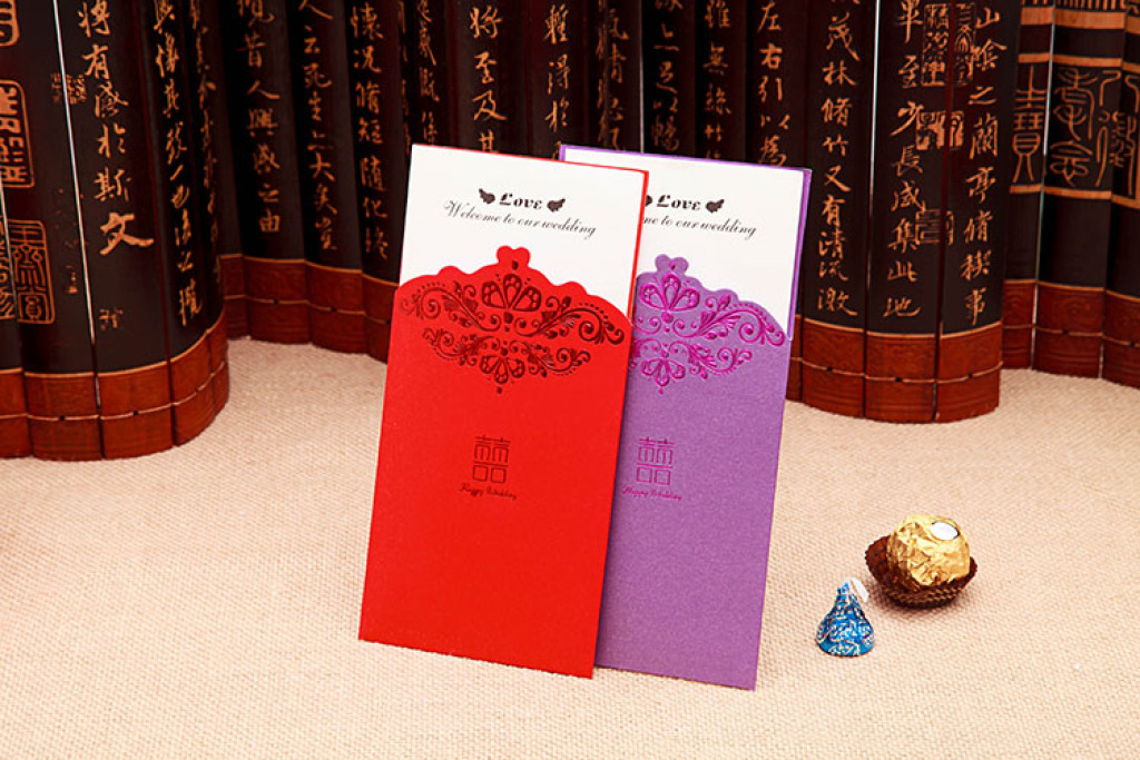 欧式红紫皇冠喜帖 立体浮雕花纹高档请柬 创意结婚请帖批发定制_义乌市玮钰喜庆用品有限公司_义乌国际商贸城五区_义乌购