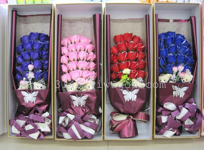 新款19朵婚庆熊金粉玫瑰皂花 送礼蝴蝶结花束