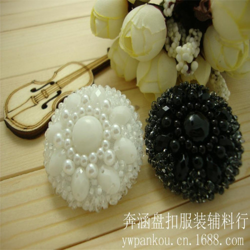 factory direct selling handmade cloth cover plate buckle hand hook flower