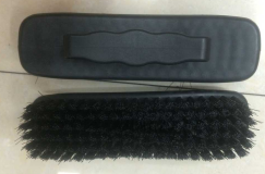 1# Black Silk Curved Handle Plastic Brush