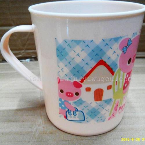 cartoon pig printing mouthwash cup with handle cup manufacturer rs-2899