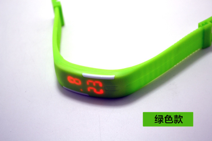 果冻手环LED电子表 防水LED硅胶手表触屏手