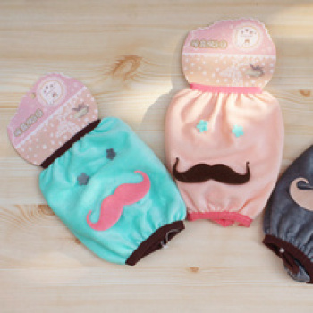 厂家直销最新款式带精品绣花的袖套