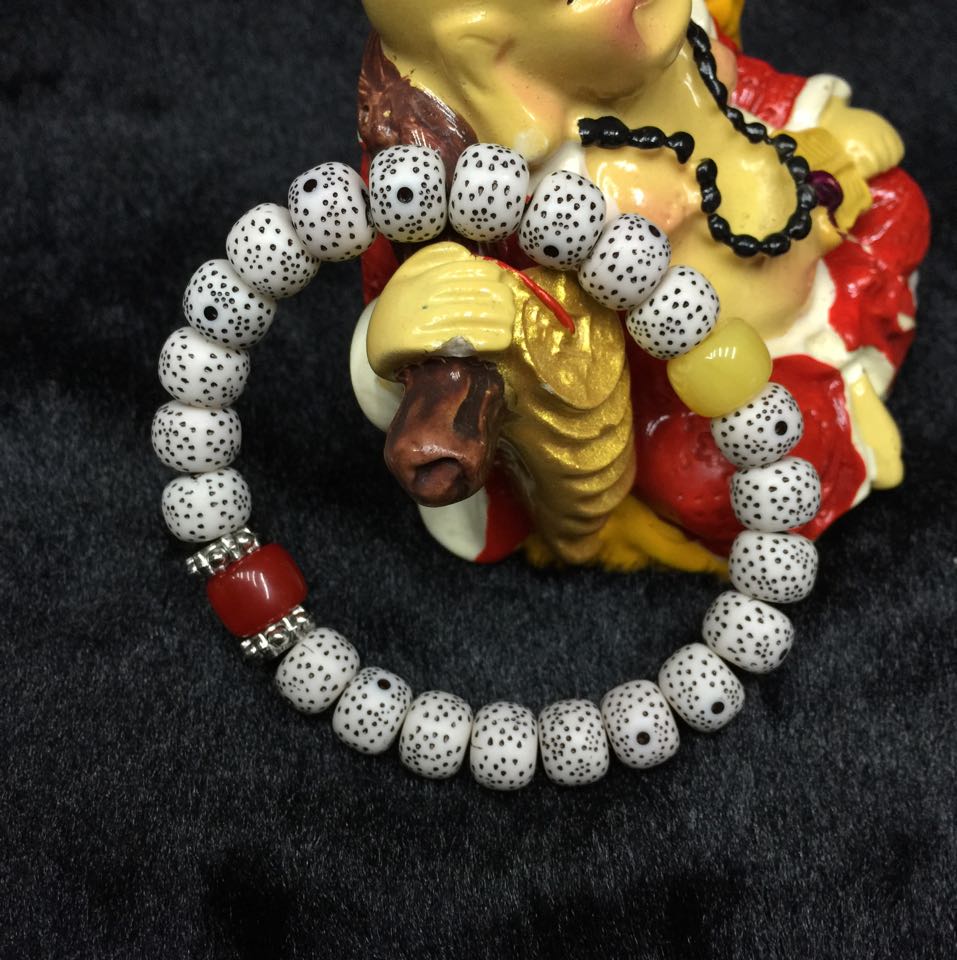 高仿正月菩提手链