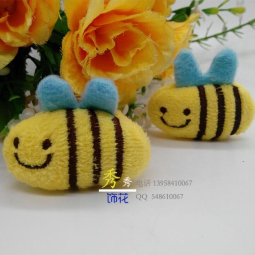Factory Direct Sales Plush Cartoon Bee Children‘s Wear Decorations Shoes， Clothing， Hats， Socks Decoration Accessories Hot Sale