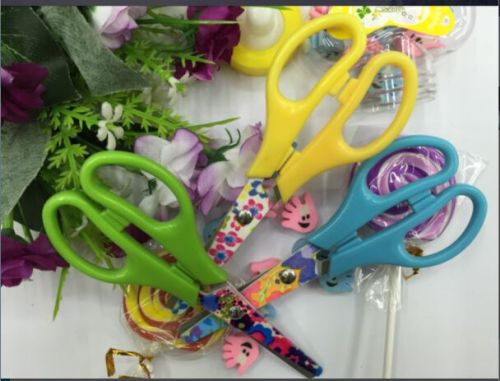 Penghao Children‘s Manual Labor-Saving Safety Office Small Scissors Student Art Paper Cutting Scissors