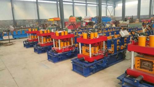 Factory Direct Sales High Quality， Color Steel Tile Machine， Tile Press， Tile Machine， Can Be Used for 10 Years