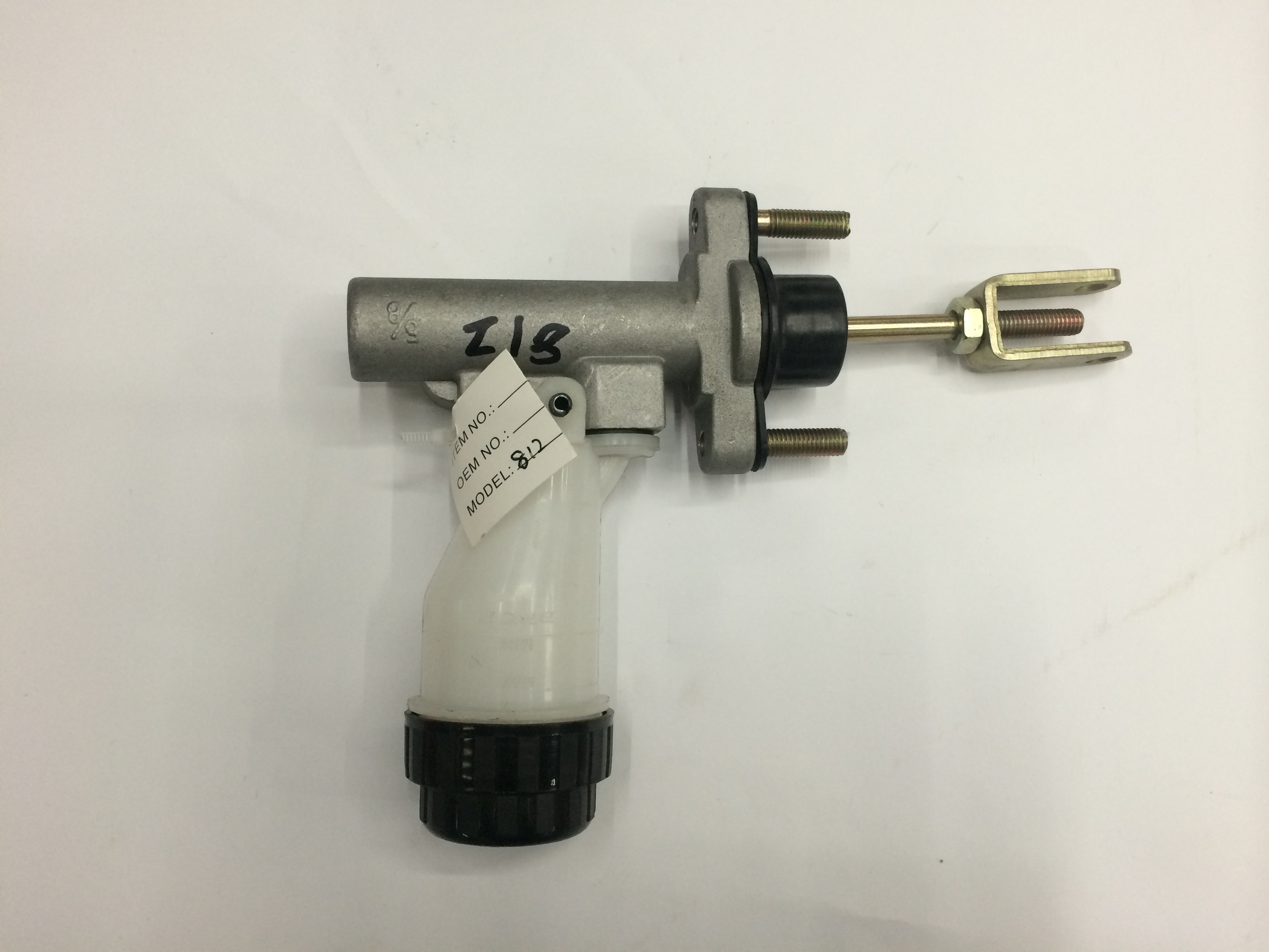 KB00812刹车泵Clutch Cylinder