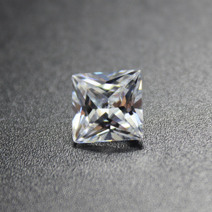 简约大气异形钻公主方钻石切割白色锆石瑞士钻