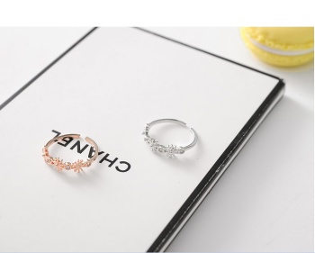 韩国进口宋慧乔海报款小花朵点钻戒指太阳的后