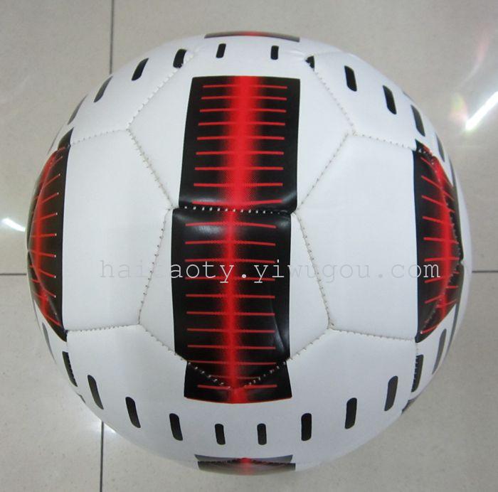 厂家直销 发泡足球 TPU 机缝 5号足球 工厂 比赛