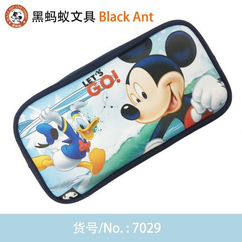 7029 Disney Genuine Mickey Large Capacity Pencil Case