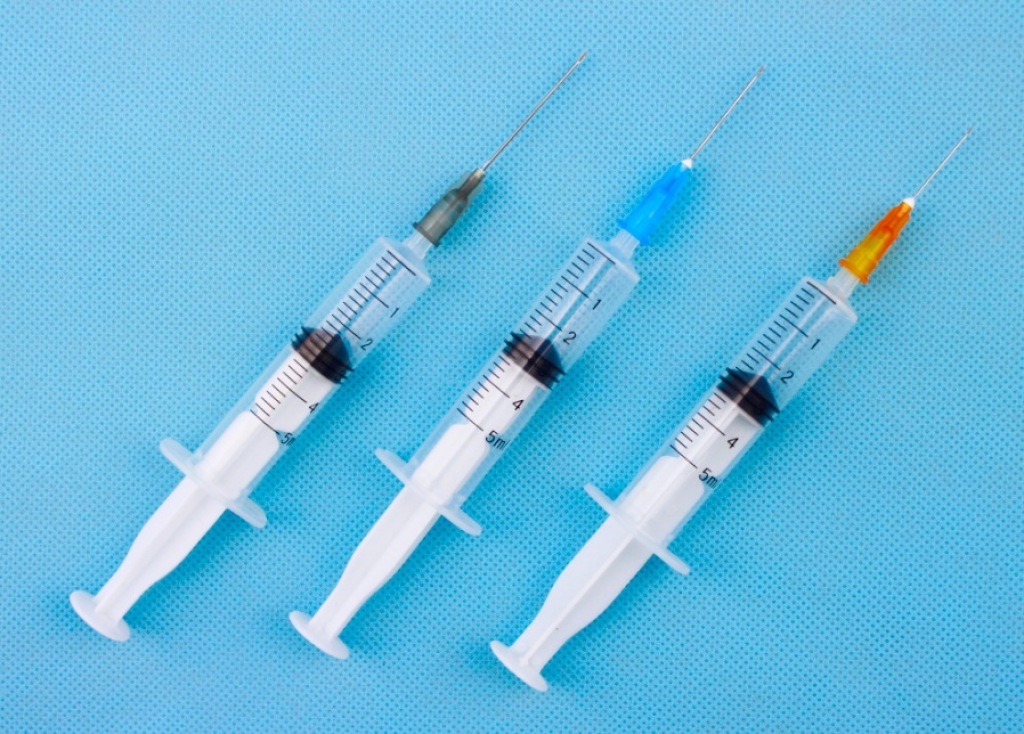 一次性注射器(disposable syringe)