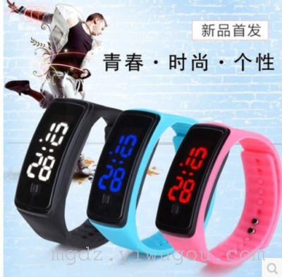 Foreign trade selling smart LED Bracelet electronic watch silicone touch screen single button Sunglasses students watch