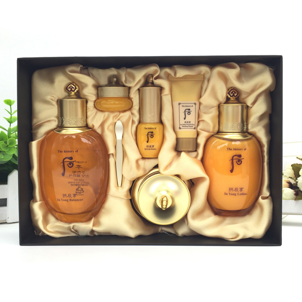 韩国whoo后水乳套盒拱