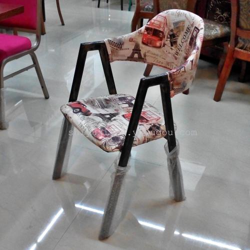 Shanghai Metal Wood-like Leisure Dining Chair Self-Service Dining Chair Theme Restaurant Personalized Chair