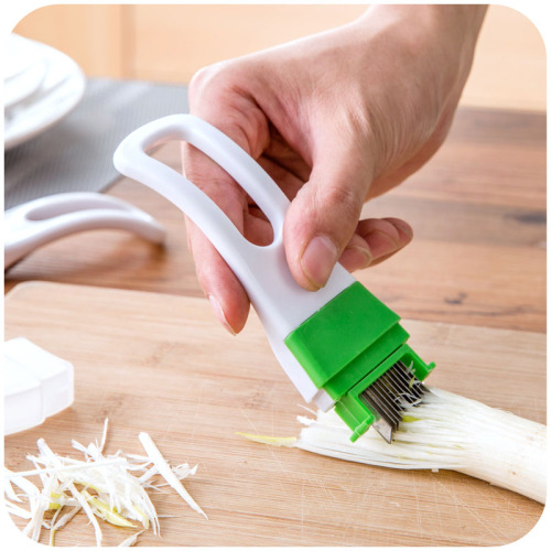 Kitchen Innovative Shredded Tool Onion Cutting Knife Household Multi-Function Manual Vegetable Shredder Onion Knife Chopper