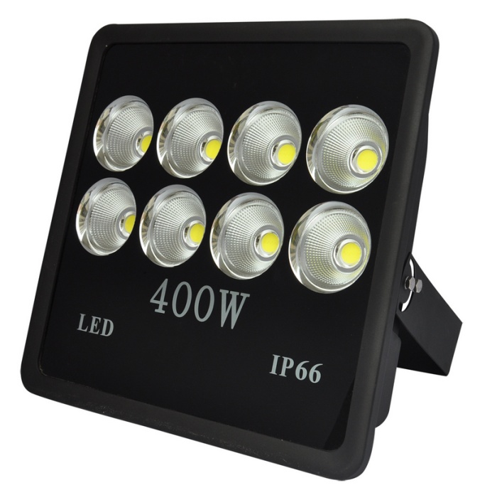 新款LED高亮投光灯立体聚光100W200W300W