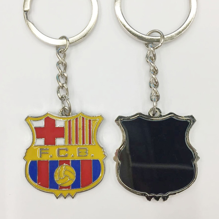 西班牙 皇家马德里队标 画油 钥匙扣 背面贴黑片