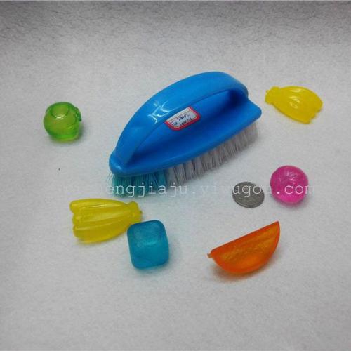 Multi-Purpose High-Grade Circular Arc Clothes Cleaning Brush Easy to Hold Non-Slip Cleaning Brush RS-3401