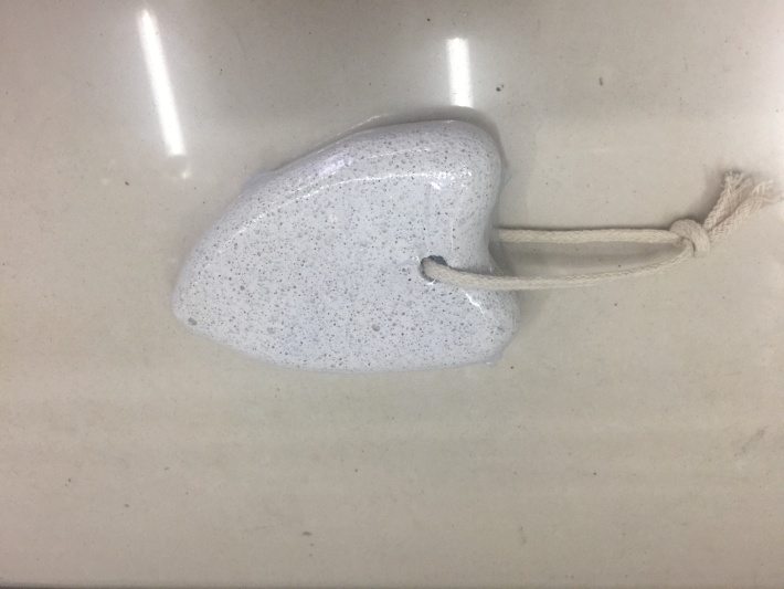 尖桃磨脚石三色混装_浙江省仙居县城关浮石制